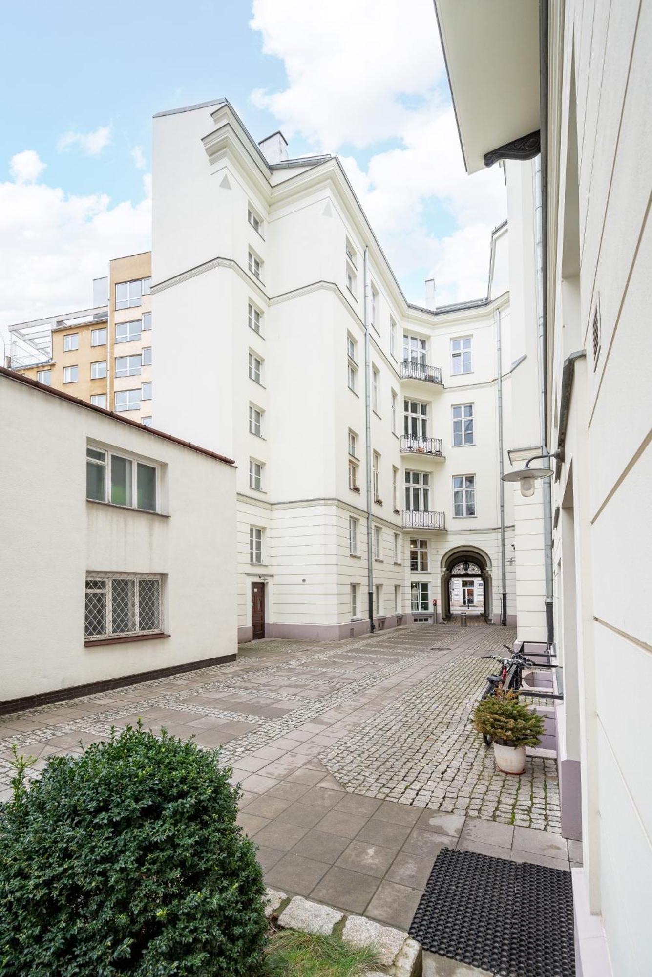 Szpitalna Centre * Varsovia